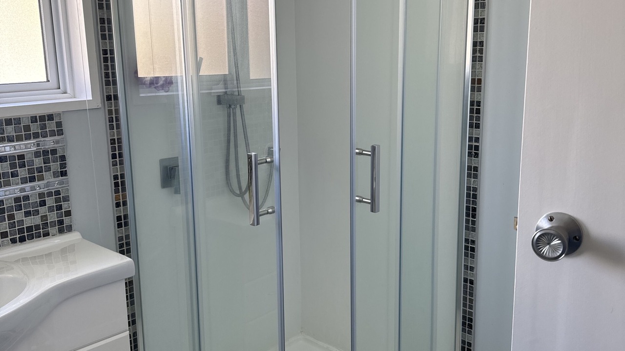 Photo of Bathroom in Turangi