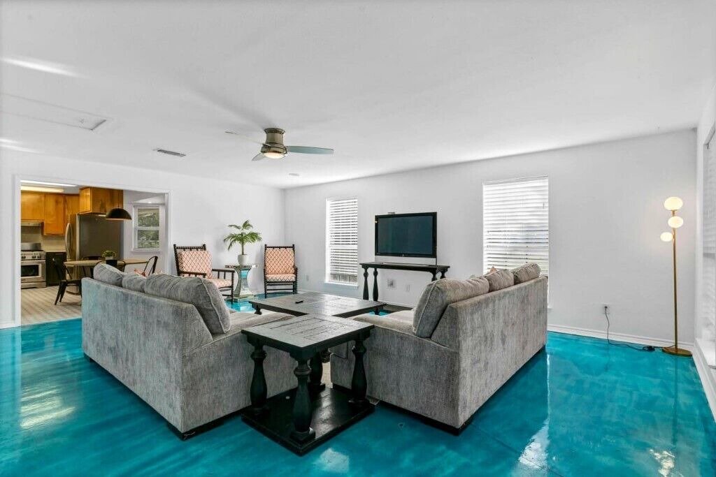 Photo of Livingroom in Willow Park