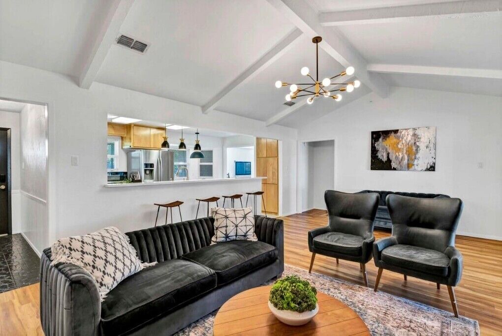Photo of Livingroom in Willow Park