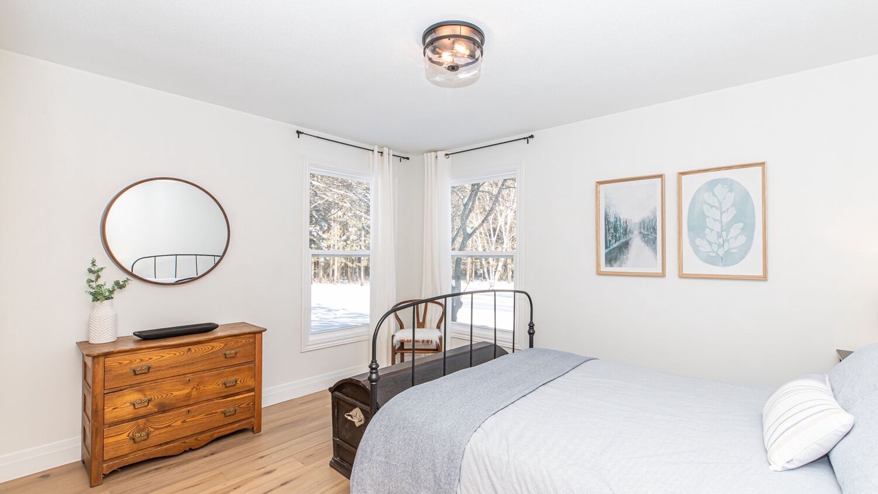 Photo of Bedroom in Ottawa Division