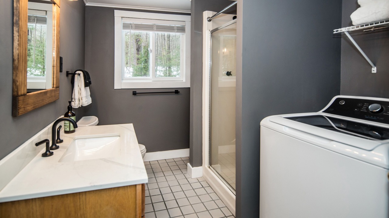 Photo of Bathroom in Londonderry