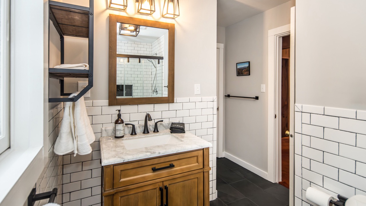 Photo of Bathroom in Londonderry