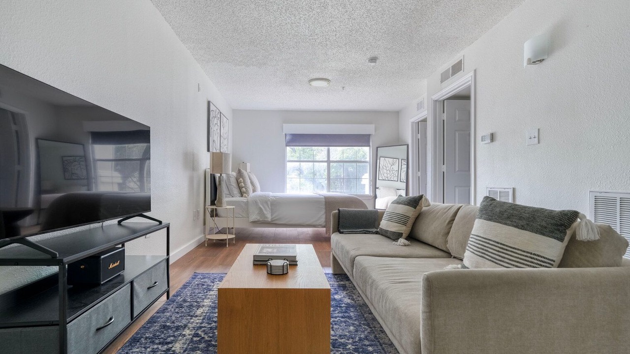 Photo of Livingroom in Gateway