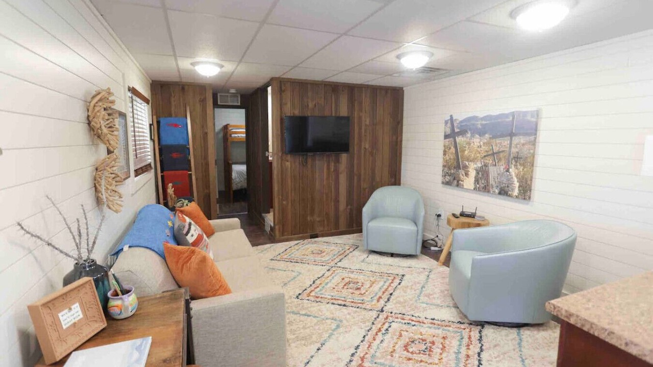Photo of Livingroom in Terlingua