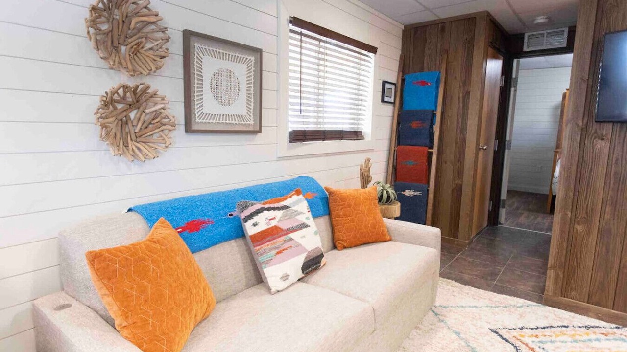 Photo of Livingroom in Terlingua