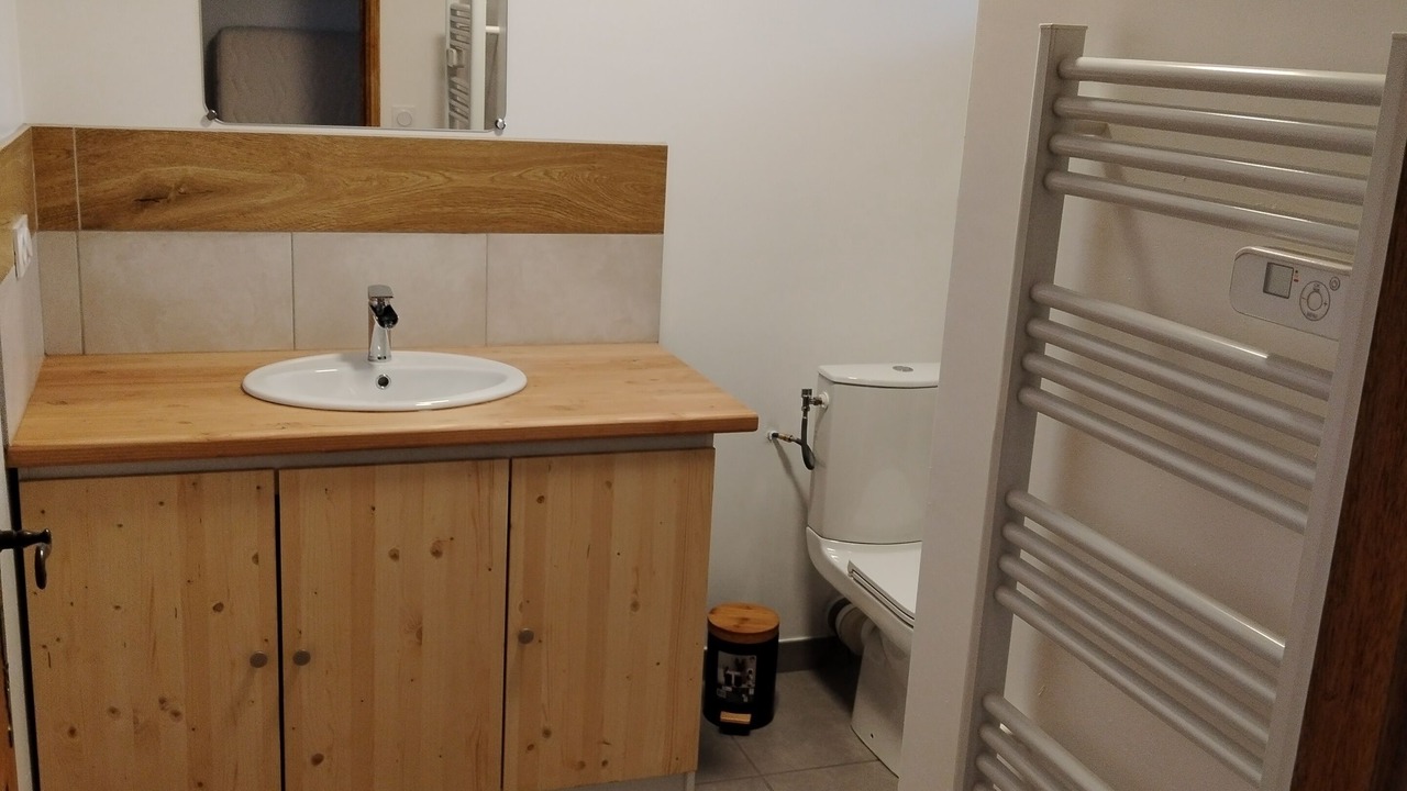 Photo of Bathroom in Saint-Etienne-le-Laus