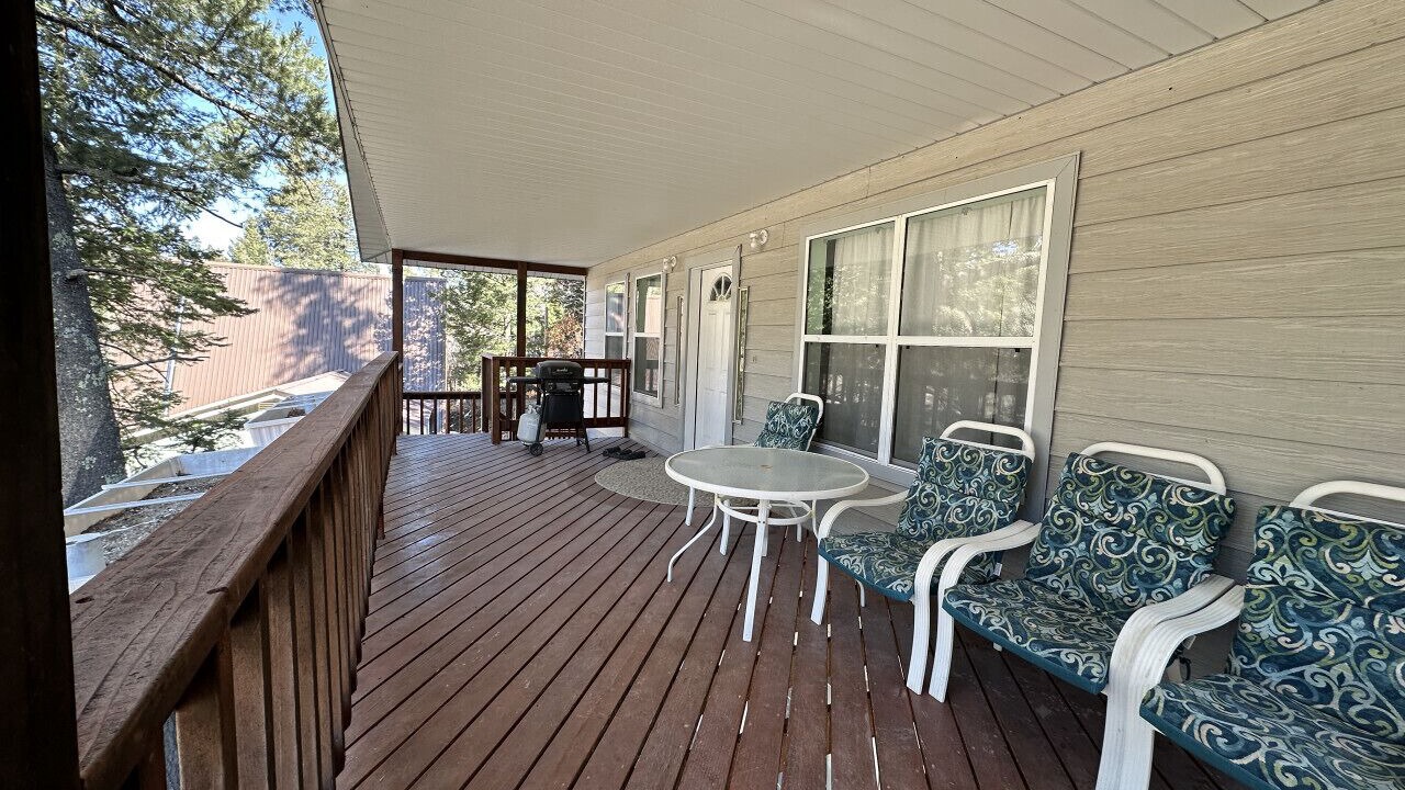 Photo of Patio Balcony in Bear Park