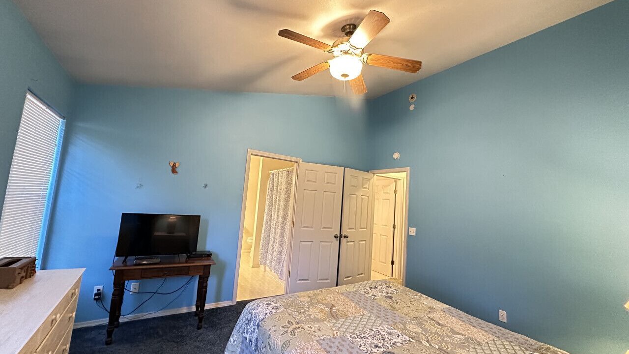 Photo of Bedroom in Bear Park