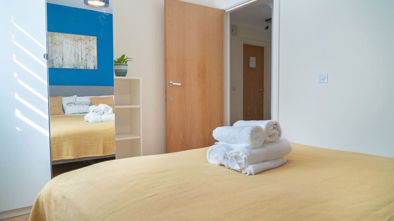 Photo of Bedroom in Theatreland Birmingham