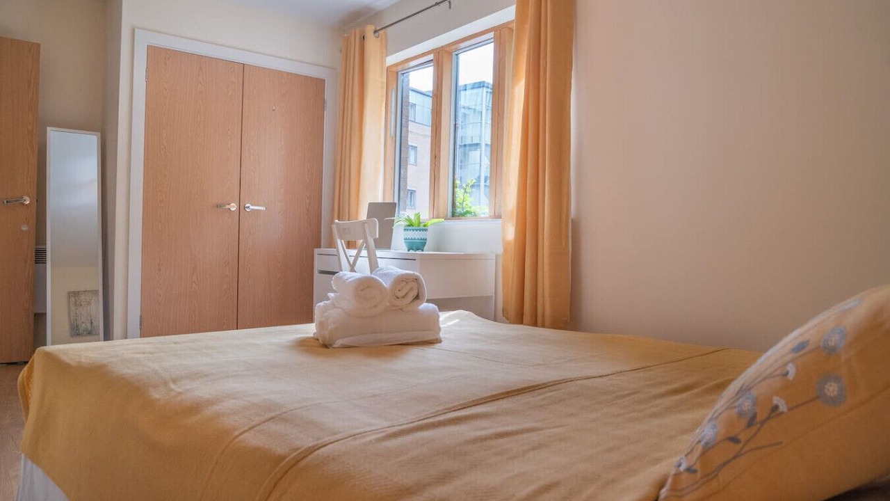 Photo of Bedroom in Theatreland Birmingham