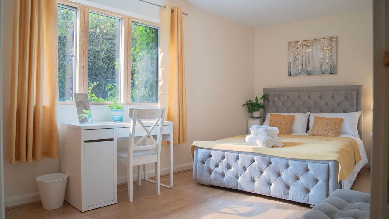 Photo of Bedroom in Theatreland Birmingham