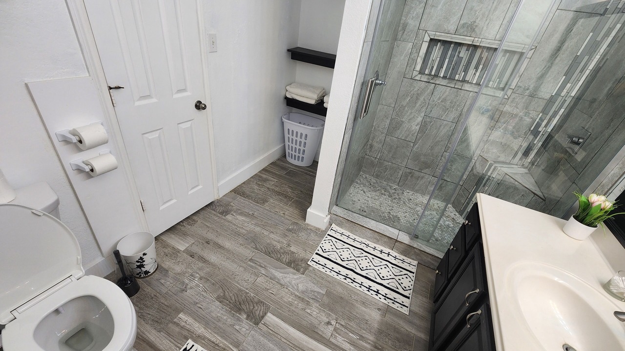 Photo of Bathroom in League City