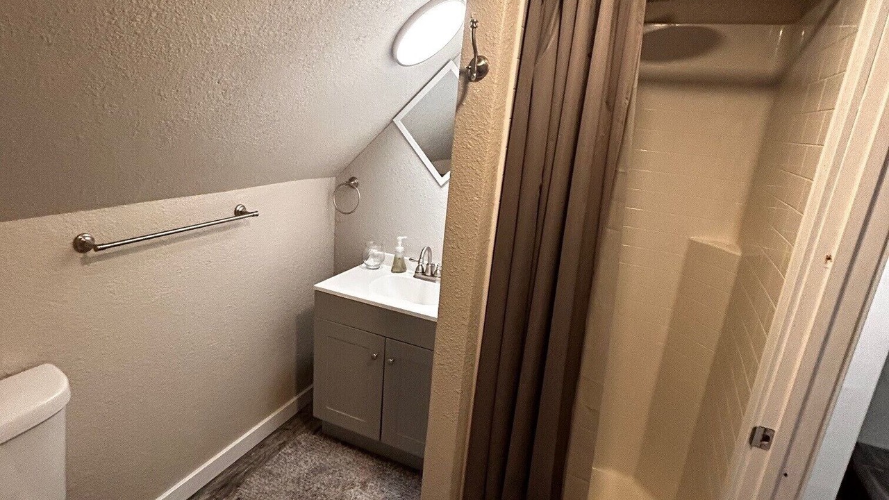 Photo of Bathroom in Washington