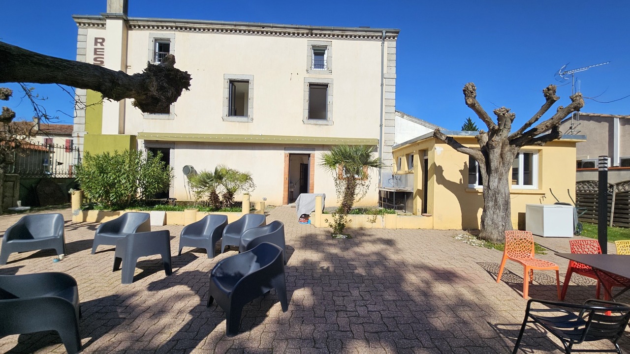 Photo of Outdoor in Burlats