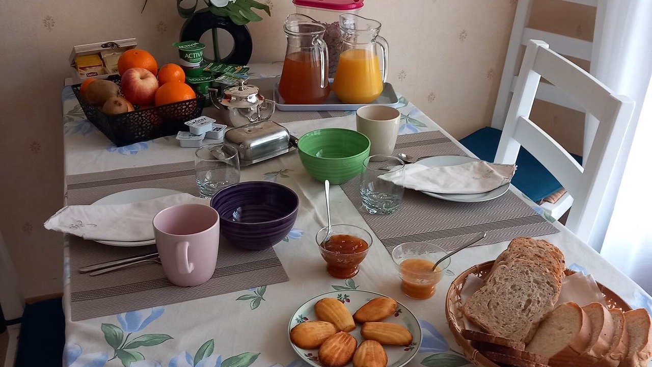 Photo of Others in Valros