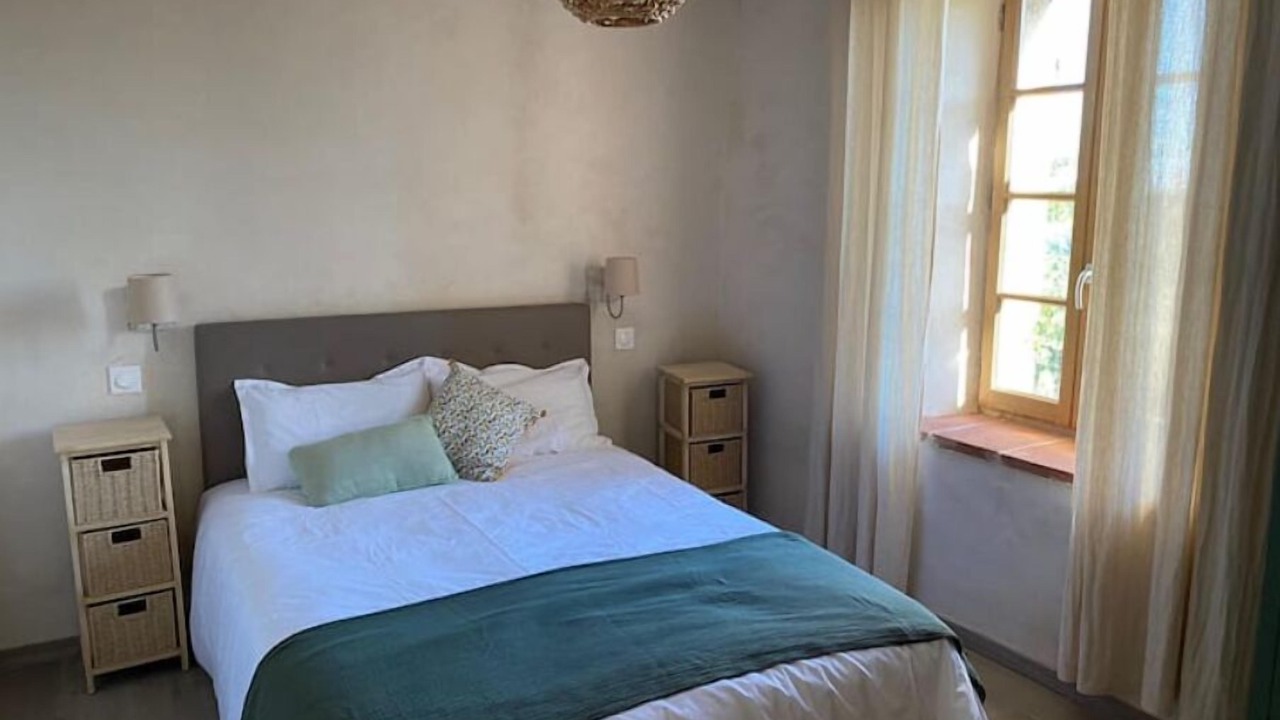 Photo of Bedroom in Roquecor