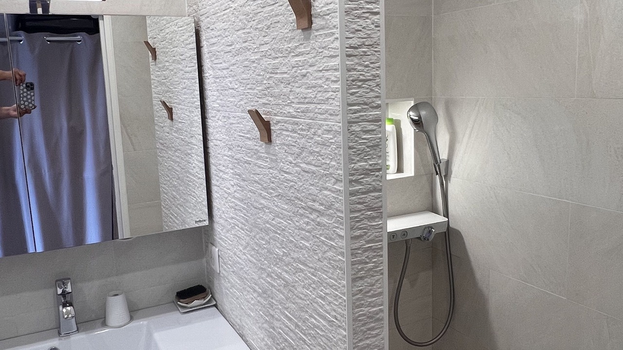 Photo of Bathroom in Quartier du Petit-Montrouge