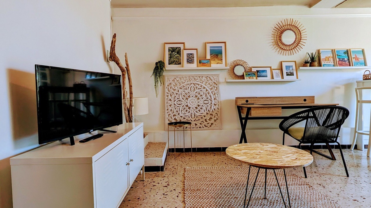 Photo of Others in Bouc-Bel-Air