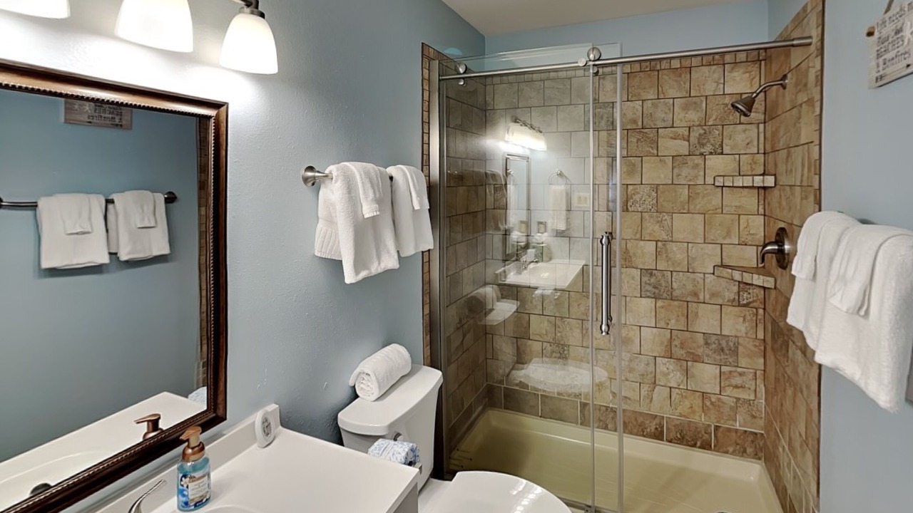 Photo of Bathroom in Leeward Sands