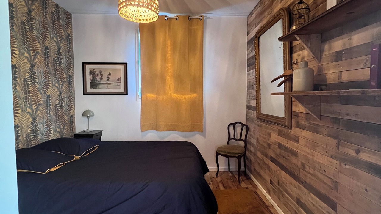 Photo of Bedroom in Coudray-Rabut