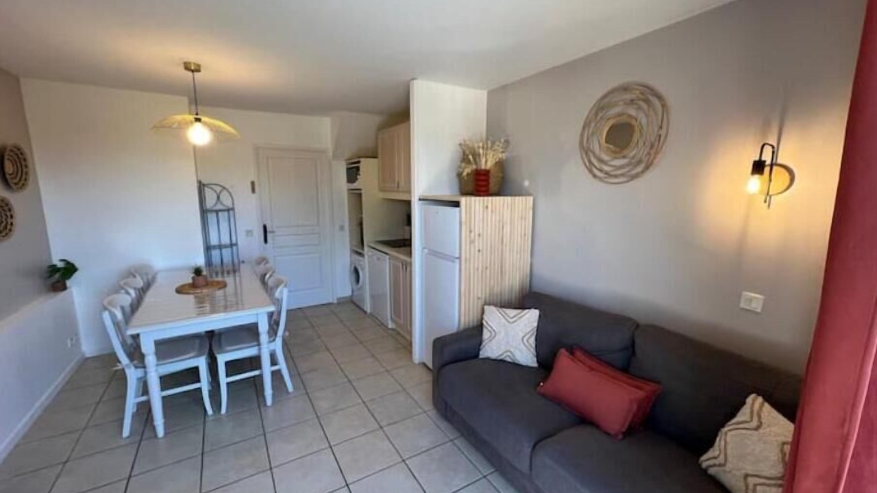 Photo of Livingroom in Grospierres