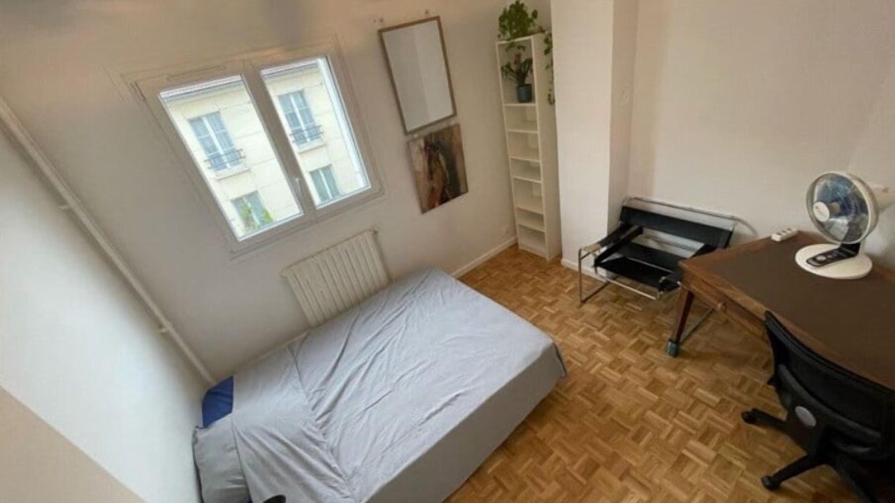 Photo of Bedroom in Le Kremlin-Bicetre