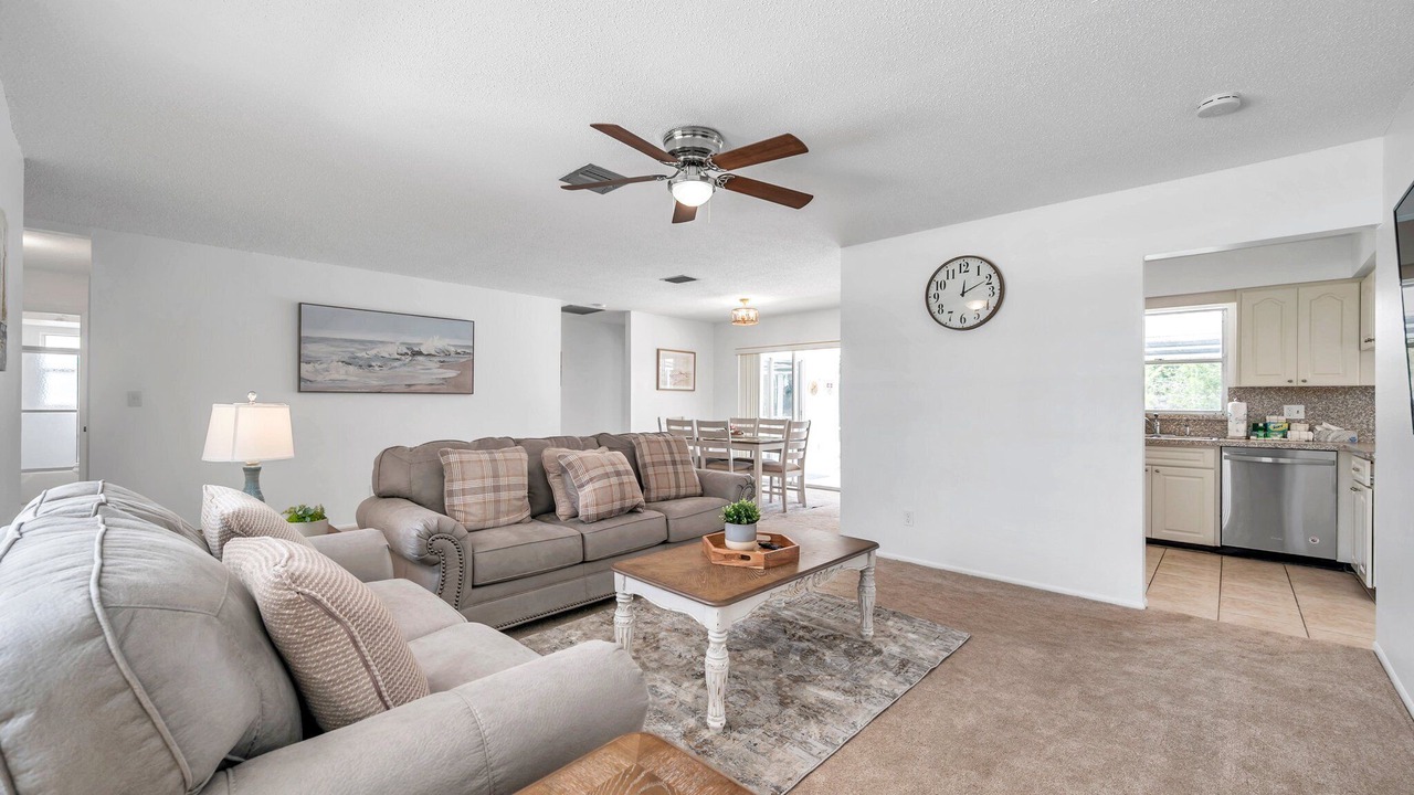 Photo of Livingroom in West Bradenton