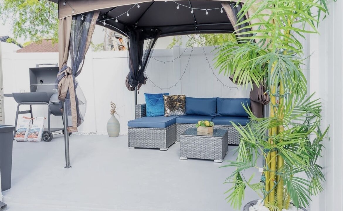 Photo of Patio Balcony in Temple Terrace