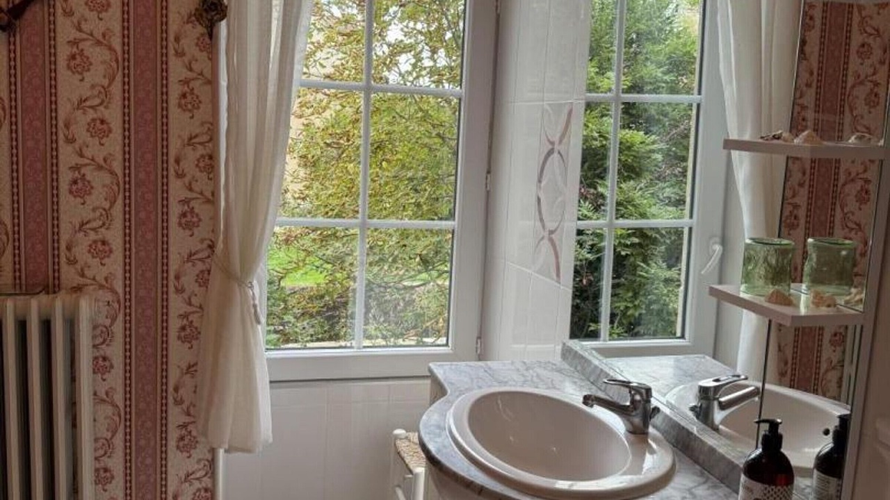 Photo of Bathroom in Gipcy