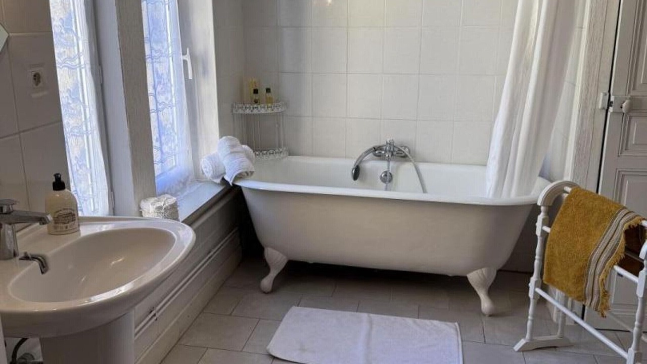 Photo of Bathroom in Gipcy