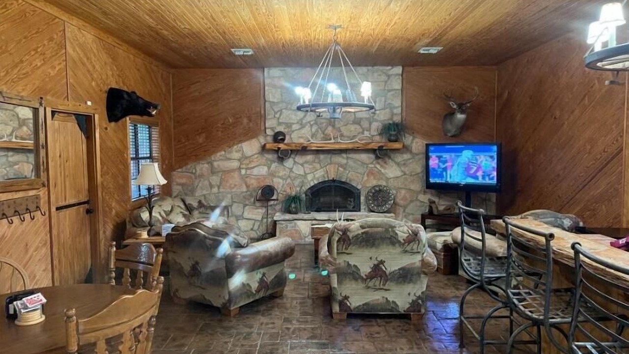 Photo of Others in Brackettville