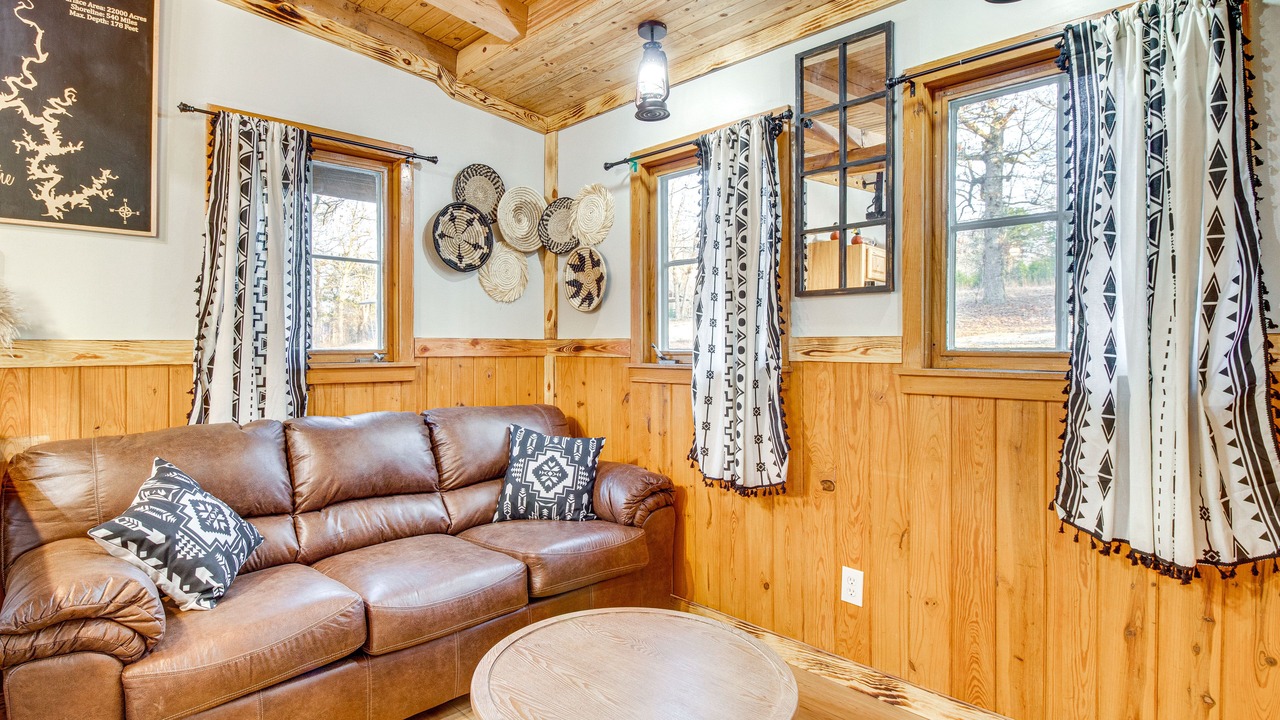 Photo of Others in Elizabeth