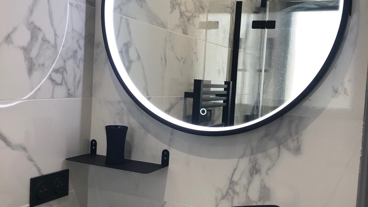 Photo of Bathroom in Saint-Fortunat-sur-Eyrieux