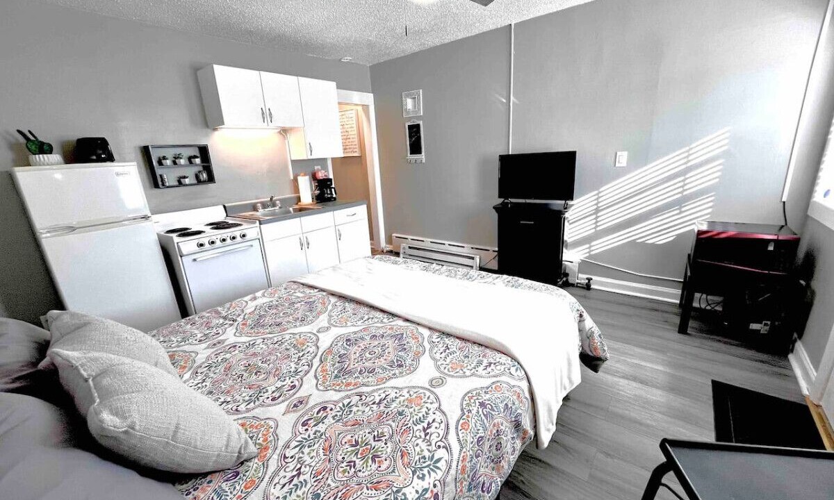 Photo of Bedroom in Saint Johns