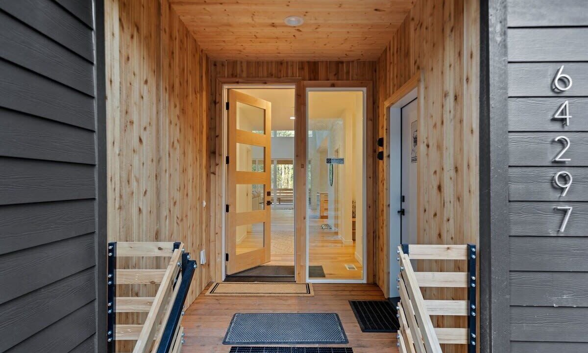 Photo of Outdoor in Brightwood