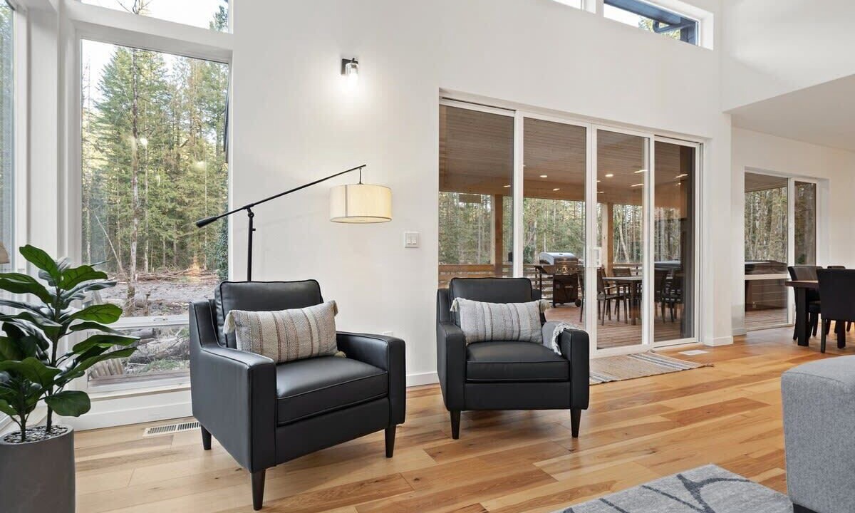 Photo of Others in Brightwood