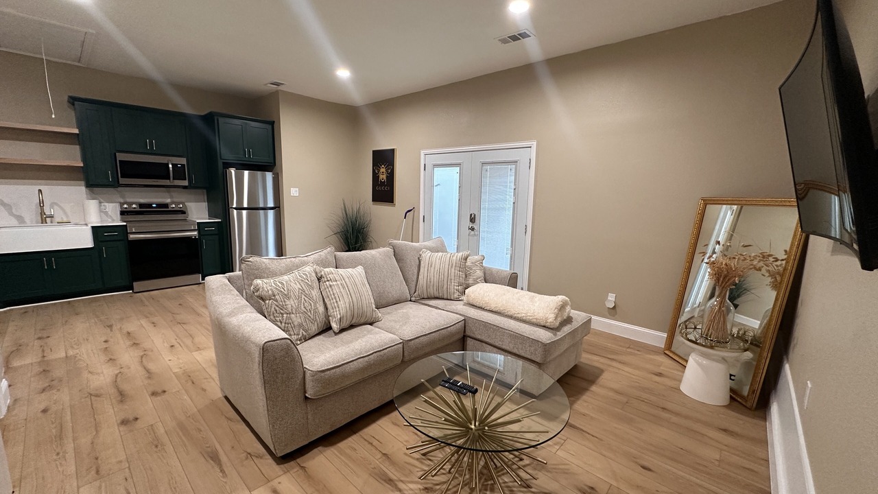 Photo of Livingroom in Red Oak