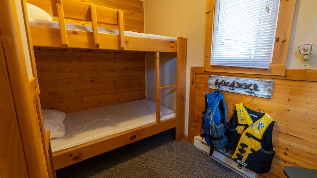 Photo of Bedroom in Muskoka Lakes