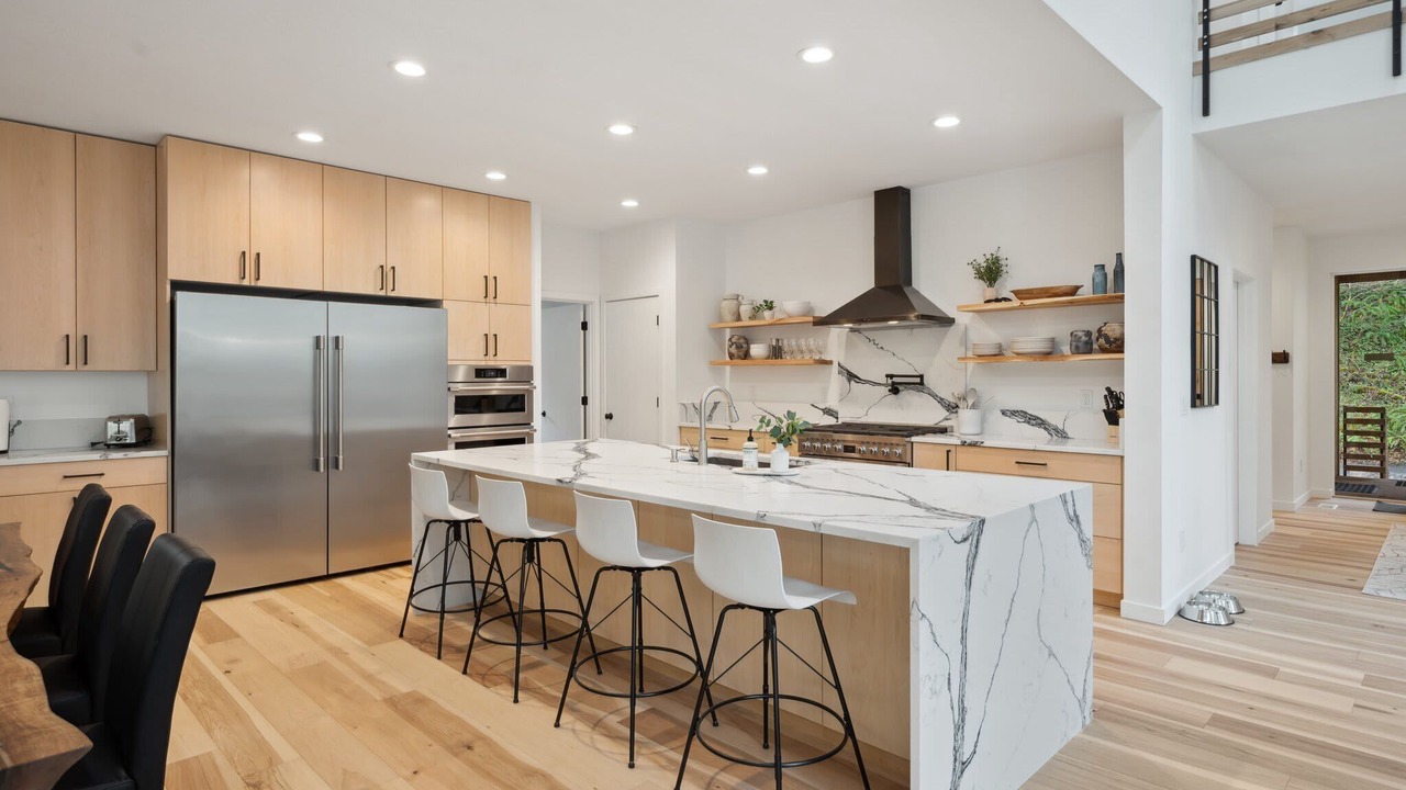 Photo of Others in Brightwood