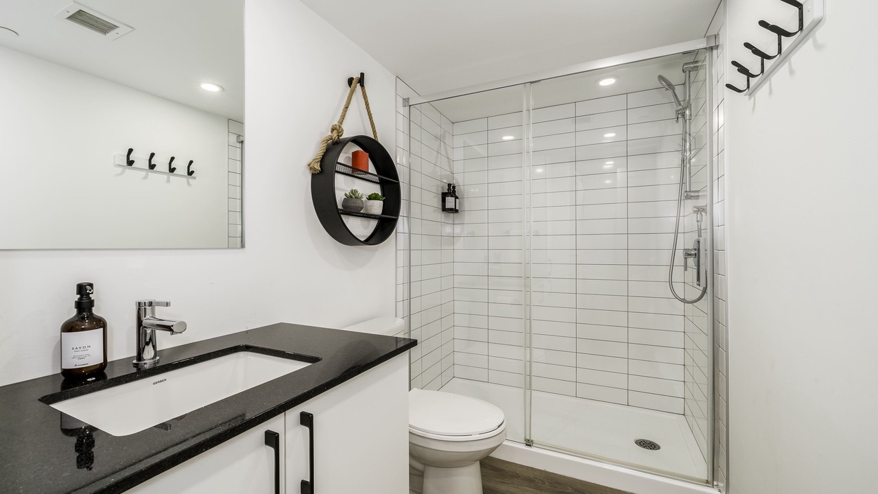 Photo of Bathroom in Saint-Roch