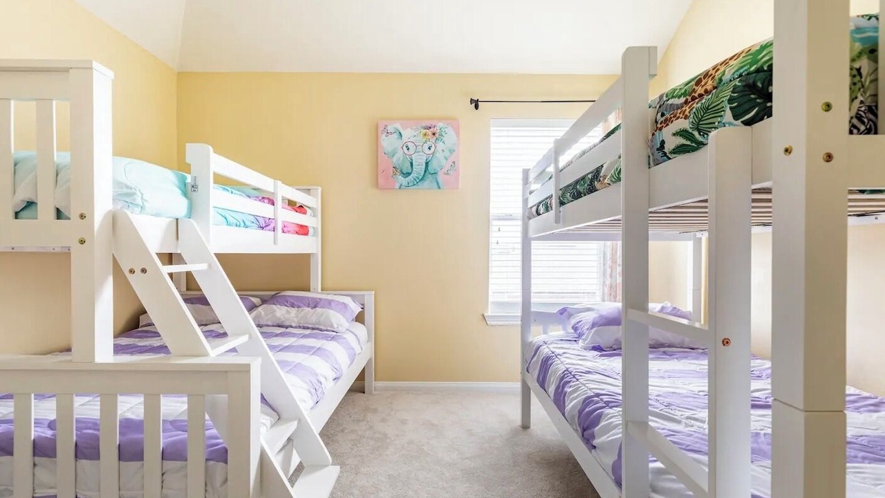 Photo of Bedroom in El Lago