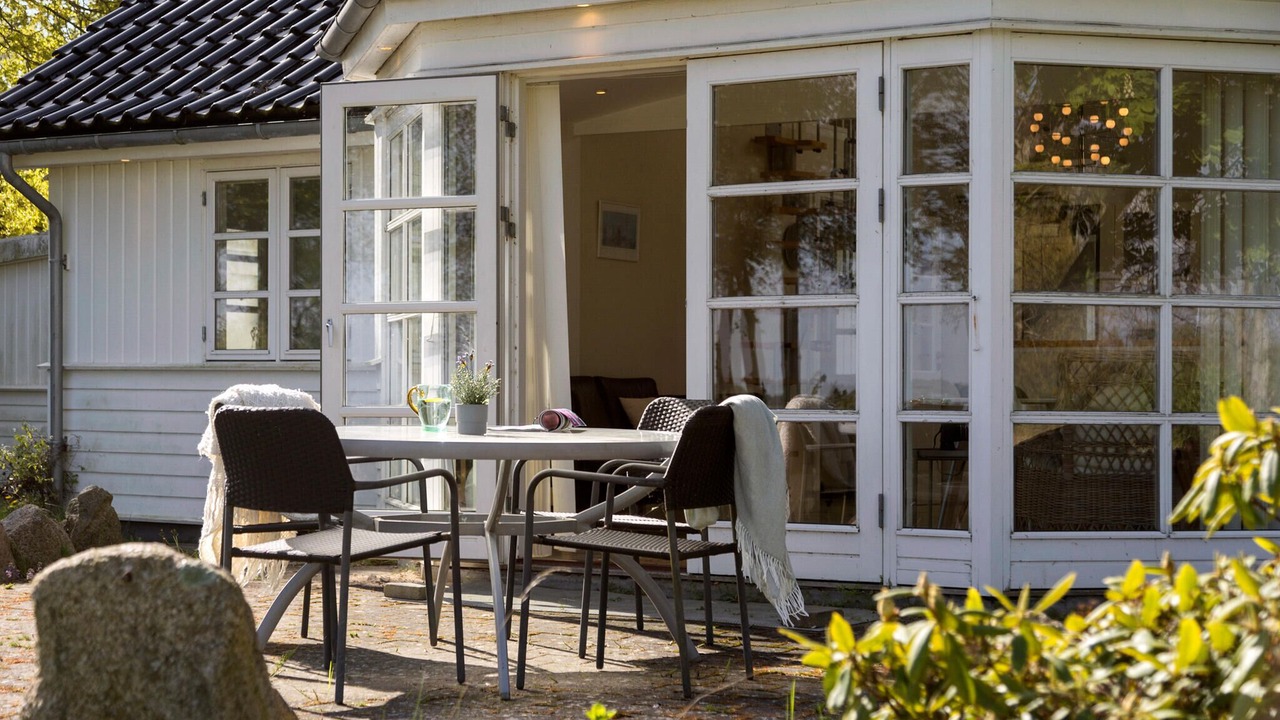 Photo of Others in Or