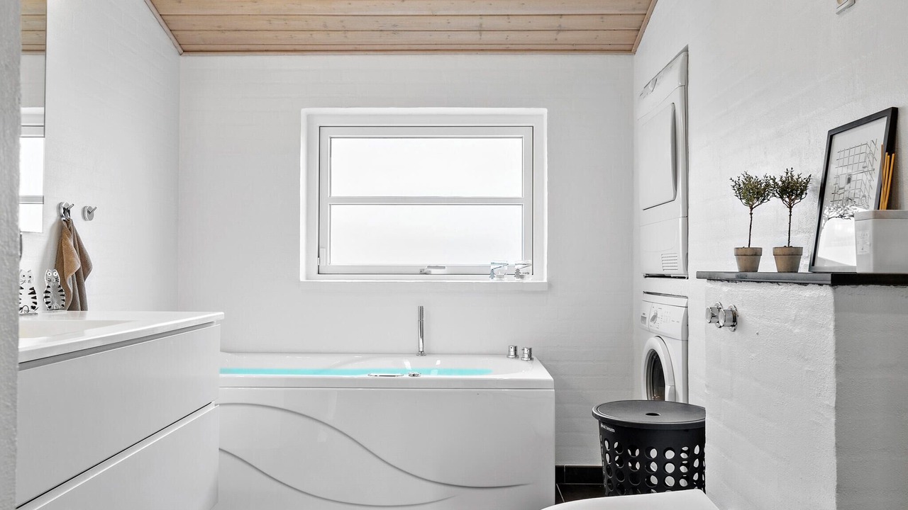 Photo of Bathroom in Aabenraa