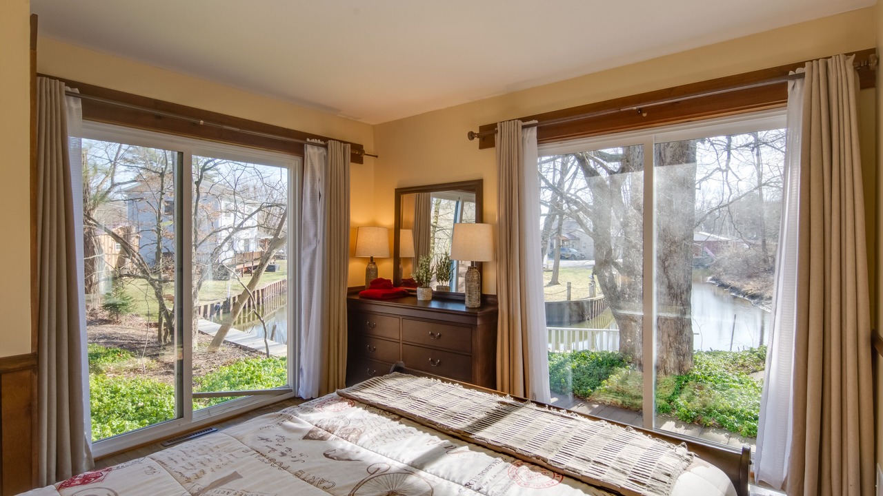 Photo of Bedroom in Mayville