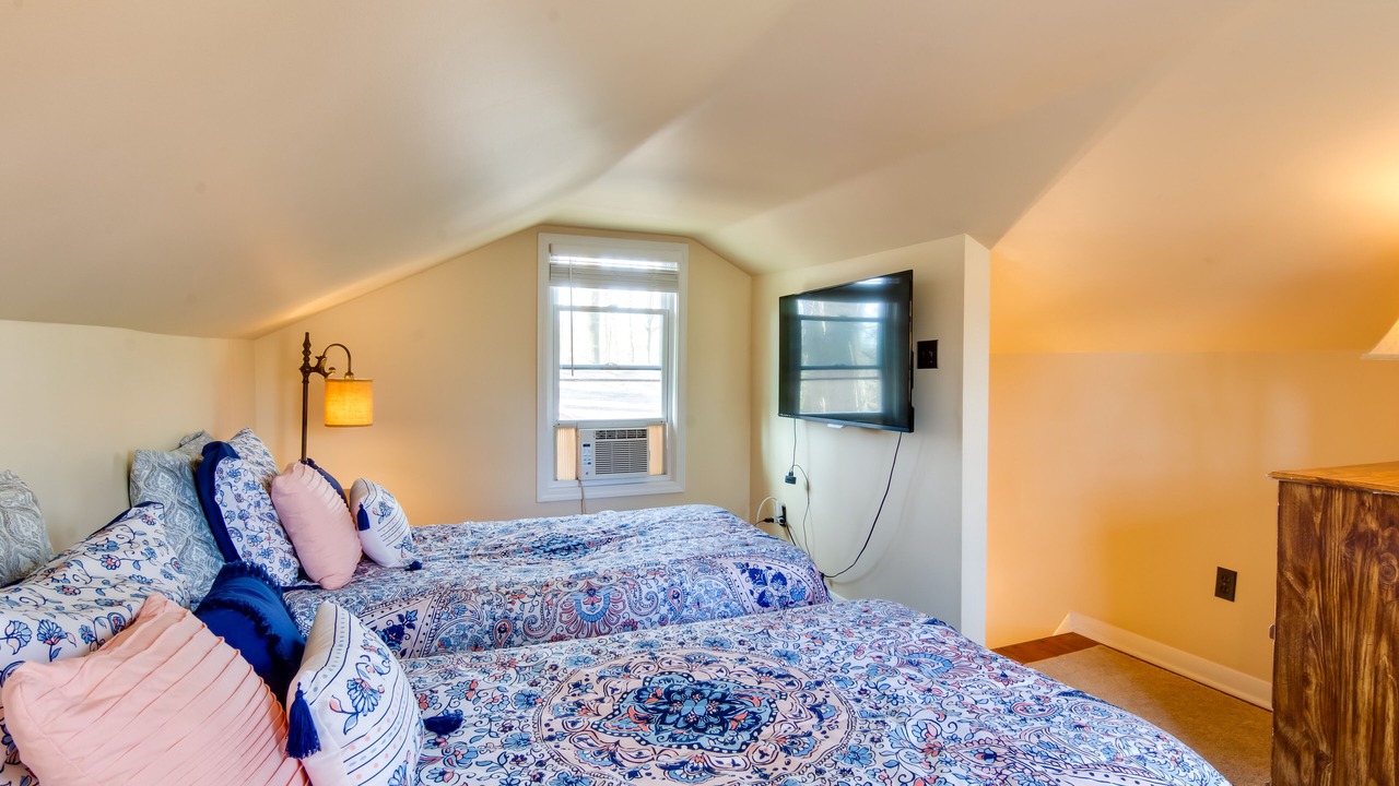 Photo of Bedroom in Mayville
