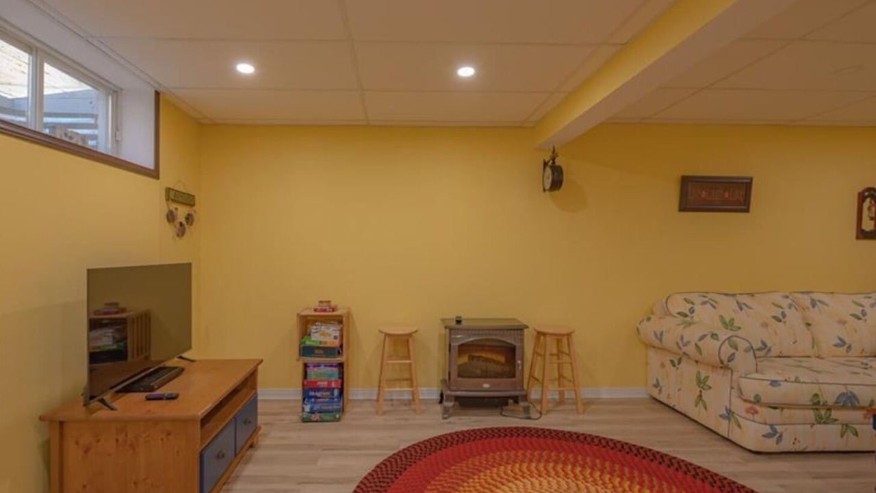 Photo of Livingroom in Trent Lakes