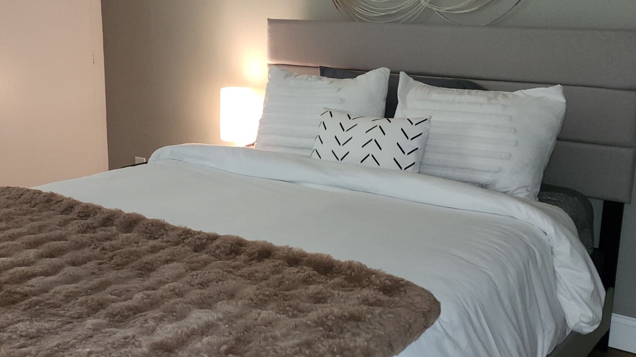 Photo of Bedroom in Huntington