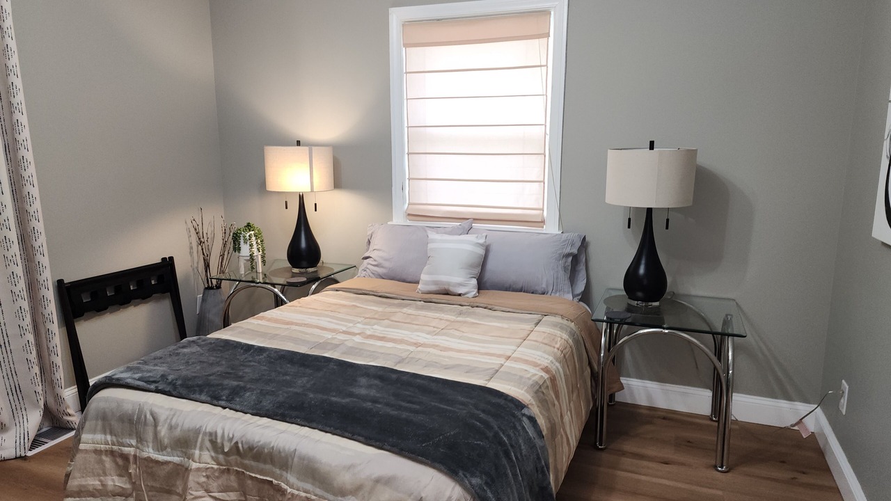 Photo of Bedroom in Huntington