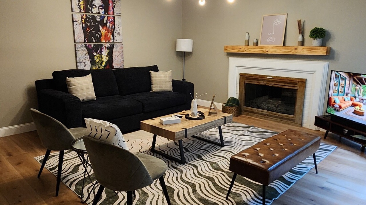Photo of Livingroom in Huntington