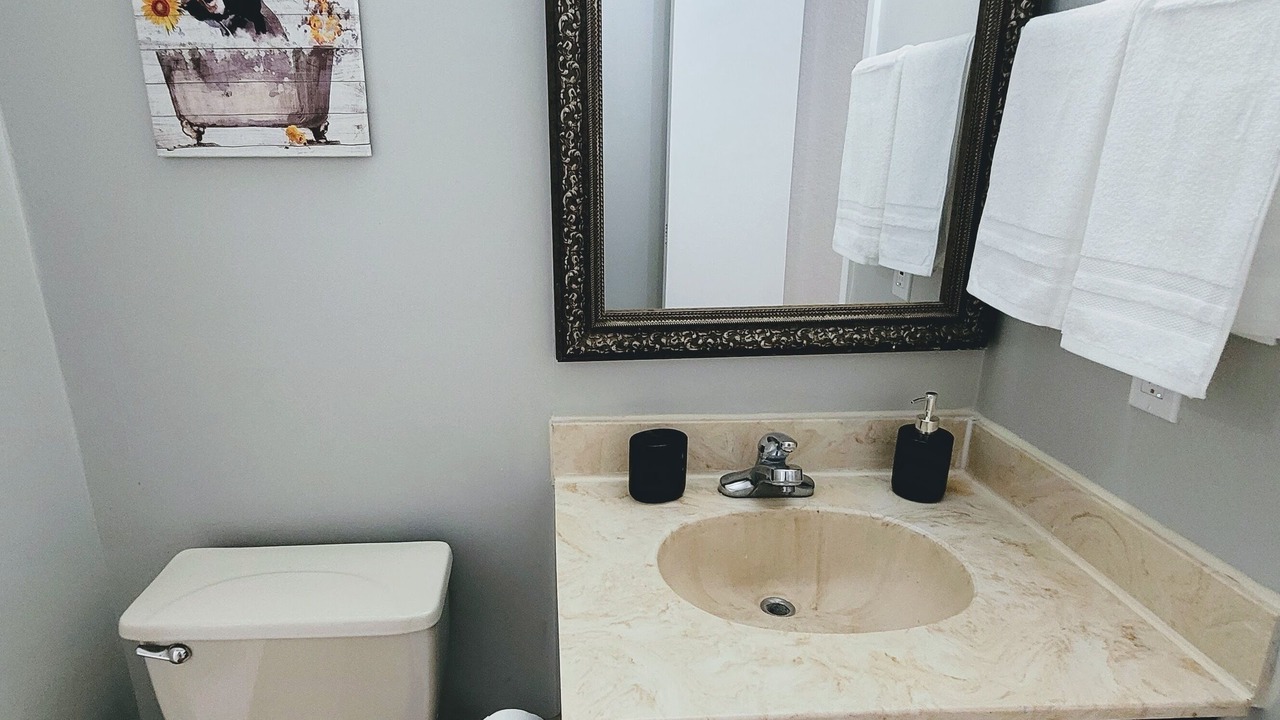 Photo of Bathroom in Hewitt